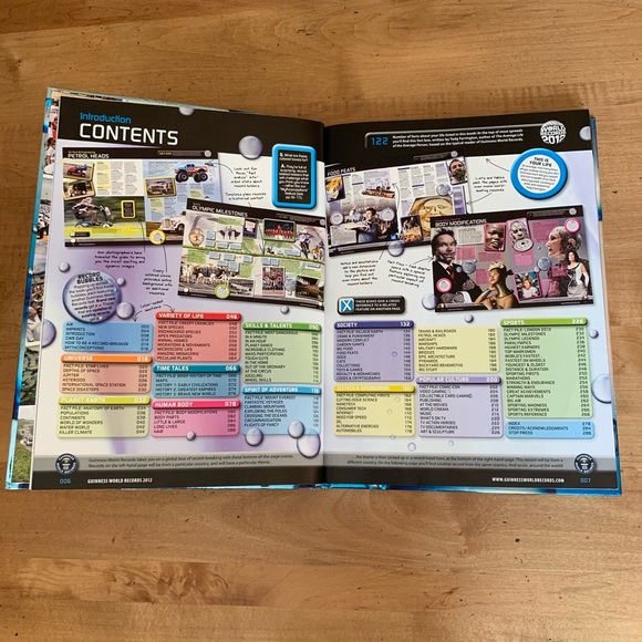 Guinness World Records 2012 Book - Picture 4 of 6